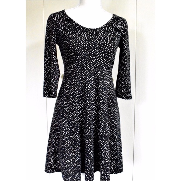 Xhilaration Dresses & Skirts - Xhilaration Dotted Dress